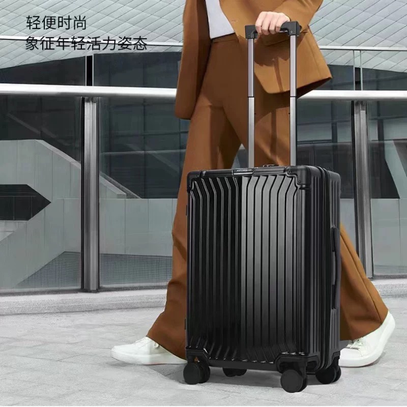 PC行李箱20寸登机拉杆箱伸缩旅行箱24寸抗摔出口三件套装密码箱包